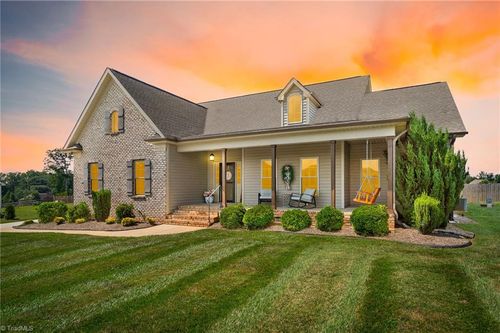 131 Windrush Ct, Stokesdale, NC, 27357-8604 | Card Image