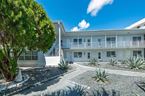 apt-26-7271 Gary Ave, Miami Beach, FL, 33141-2538 | Card Image