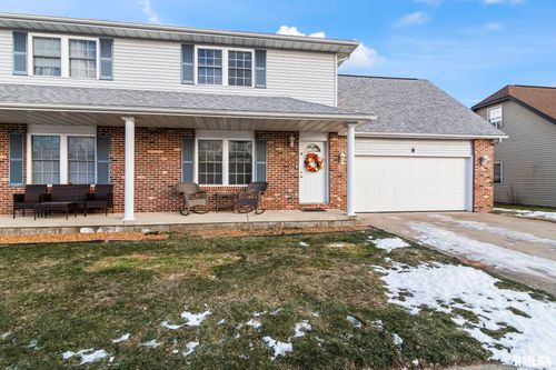 8B Dawson Circle, Riverton, IL, 62561 | Card Image