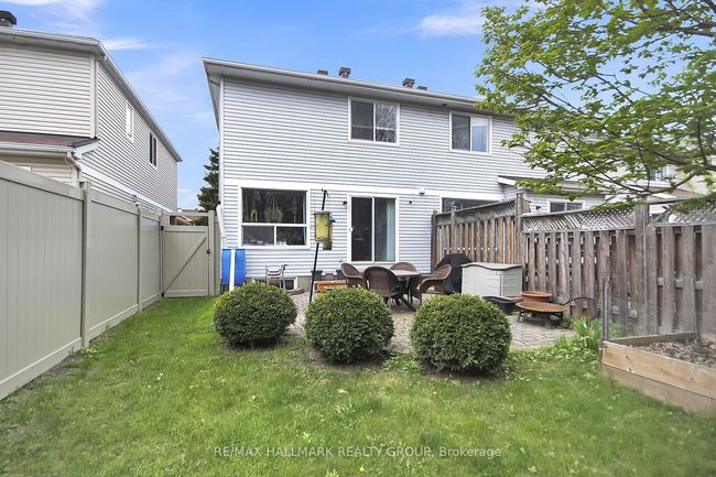 37 Sutcliffe Terr, House attached with 3 bedrooms, 3 bathrooms and 2 parking in Nepean ON | Image 24