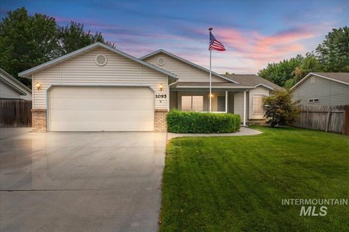 1095 Manchester Ct, Middleton, ID, 83644-5172 | Card Image