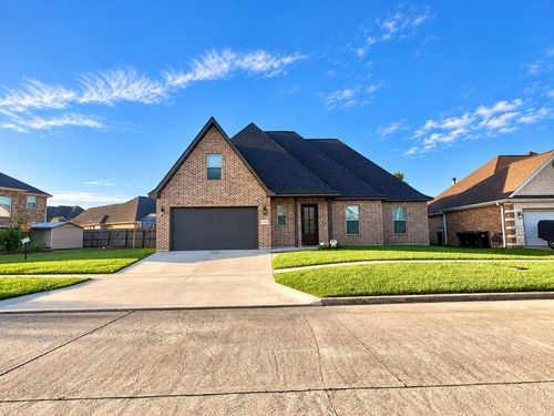 4530 Stevewood Dr, Port Arthur, TX, 77642-6449 | Card Image