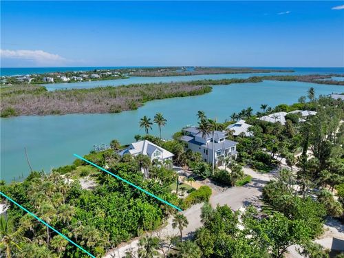 2563 Coconut Dr, SANIBEL, FL, 33957-2003 | Card Image