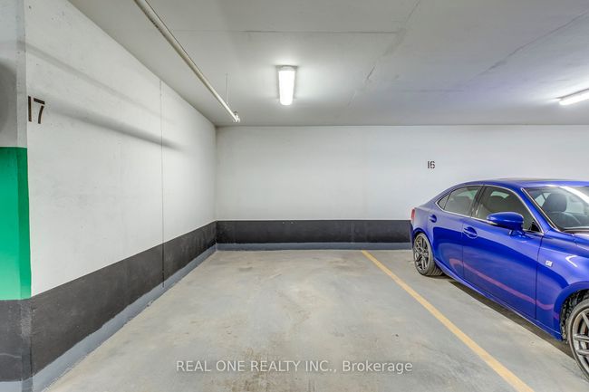 818 - 1 Edgewater Dr, Condo with 2 bedrooms, 3 bathrooms and null parking in Toronto ON | Image 45