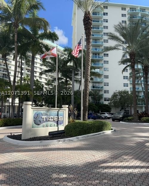 2d-3801 S Ocean Dr, Hollywood, FL, 33019-2902 | Card Image