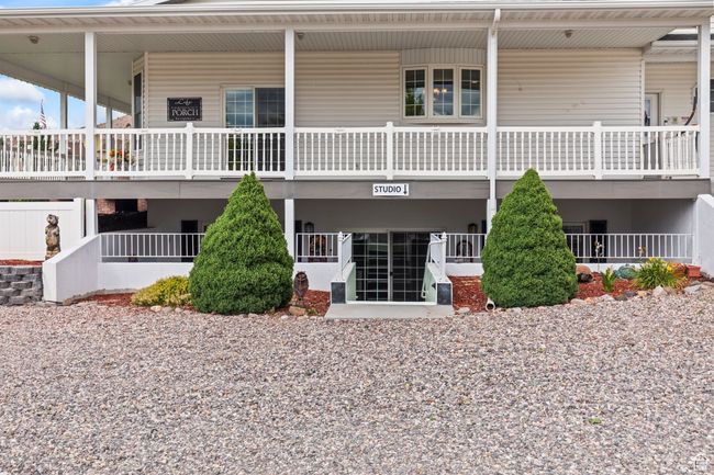 View of building exterior | Image 104