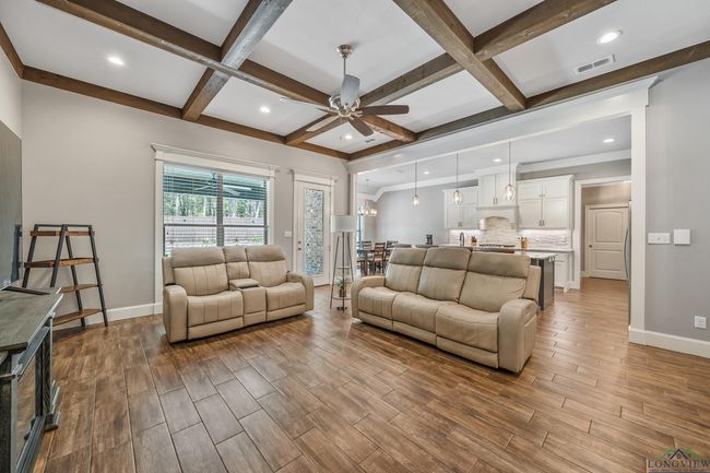 4158 Chapel Quarters, House other with 3 bedrooms, 2 bathrooms and null parking in Tyler TX | Image 6