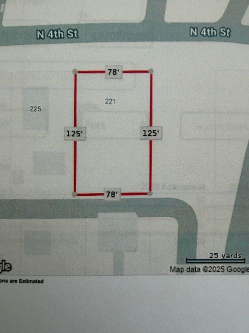 221 N 4th St, La Crescent, MN, 55947-1126 | Card Image