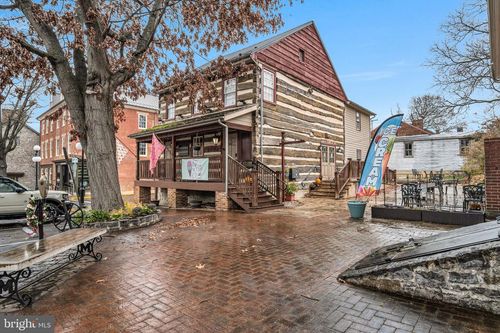 3 S Main St, MERCERSBURG, PA, 17236-1519 | Card Image