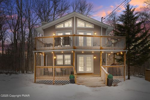 1332 Winding Way, Tobyhanna, PA, 18466-3722 | Card Image