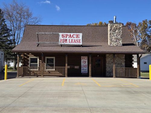 log-229 N Pioneer Park Rd, Westfield, WI, 53964-9092 | Card Image