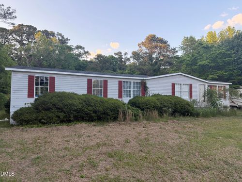 1511 Scallywag Rd, Fayetteville, NC, 28306-9441 | Card Image