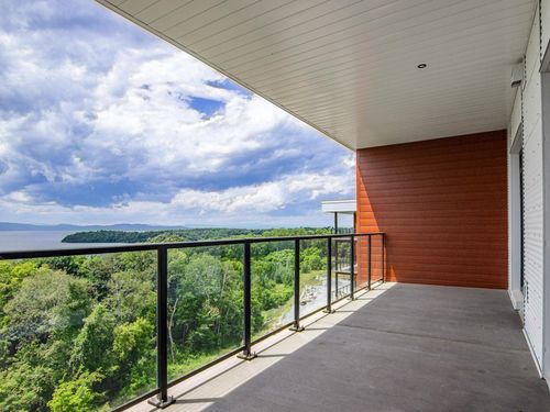 unit-605-125 Cambrian Way, Burlington, VT, 05401-3021 | Card Image