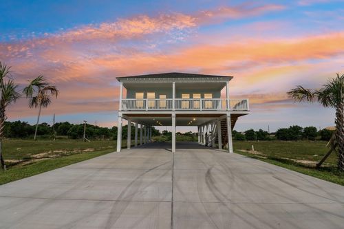 1330 Palm Dr, Dickinson, TX, 77539 | Card Image