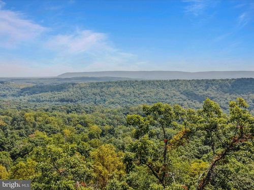 R5 Bobcat Dr, BERKELEY SPRINGS, WV, 25411 | Card Image