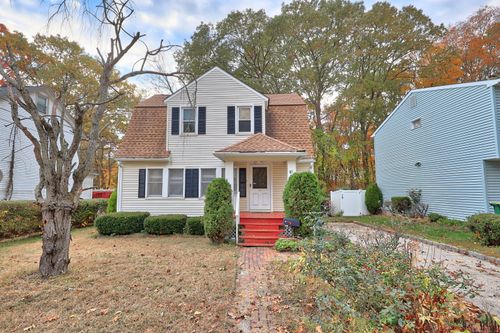 81 Capitol Ave, Waterbury, CT, 06705-2404 | Card Image