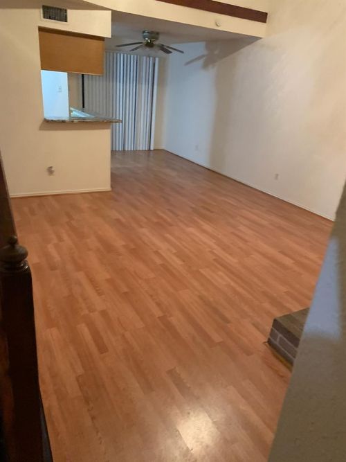 5622 Gineridge Dr, Houston, TX, 77053-3562 | Card Image