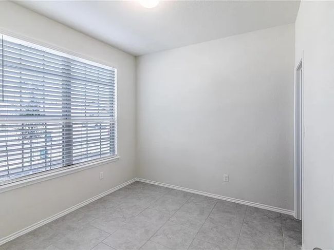 1525 Cliffbrake Way, House other with 4 bedrooms, 3 bathrooms and 4 parking in Georgetown TX | Image 10