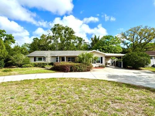 6741 Sadler Rd, MOUNT DORA, FL, 32757-7220 | Card Image