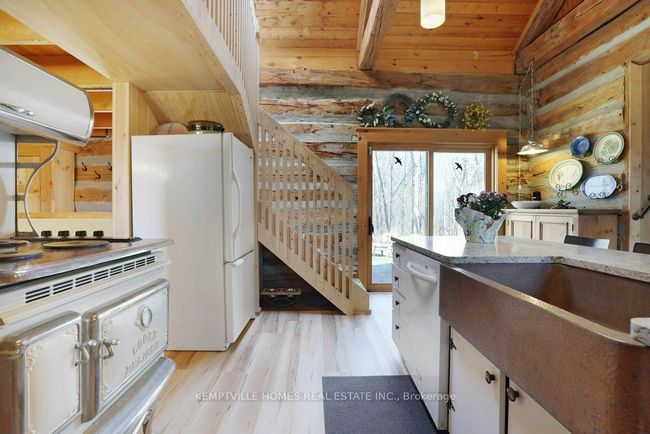 215 Corkoran Rd, House other with 4 bedrooms, 2 bathrooms and 4 parking in Jasper ON | Image 10