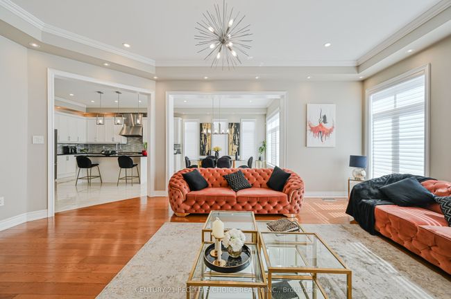 39 Munsie Dr, House other with 6 bedrooms, 7 bathrooms and 4 parking in Nobleton ON | Image 13