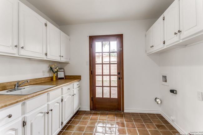 1422 Synandra St, House other with 3 bedrooms, 2 bathrooms and null parking in San Antonio TX | Image 22