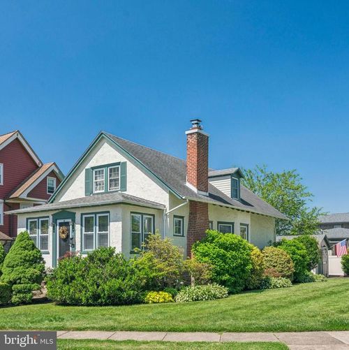 15 Erdenheim Rd, ERDENHEIM, PA, 19038-7829 | Card Image