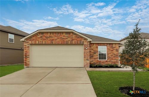301 Crescent Park Dr, Jarrell, TX, 76537-2034 | Card Image