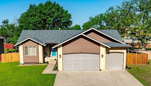 11 Honeysuckle Ct, Oxford, KS, 67119-8056 | Card Image