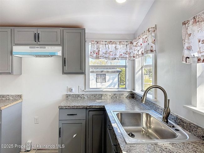 9339 Bob Cat Dr, House other with 3 bedrooms, 1 bathrooms and null parking in WEEKI WACHEE FL | Image 12