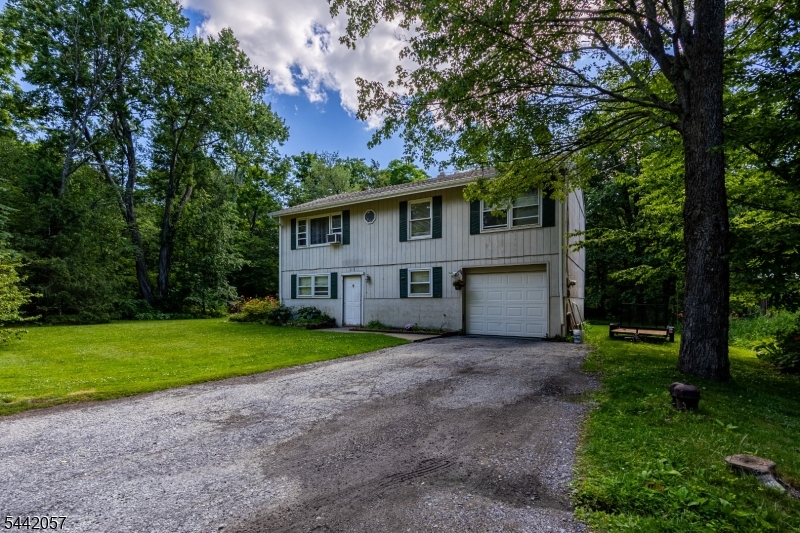 Residential in Vernon Twp. 3