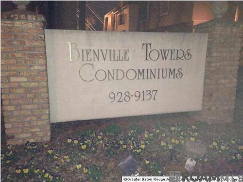 apt-63-2100 College Dr, Baton Rouge, LA, 70808-1852 | Card Image