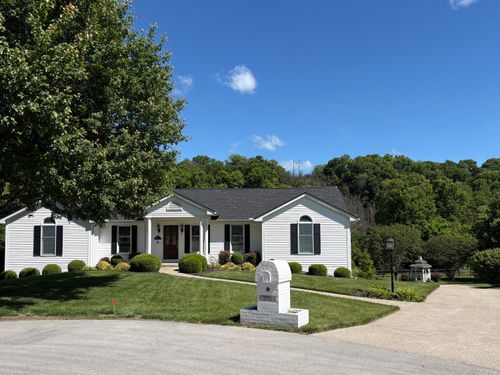 104 Bradburn Court, Frankfort, KY, 40601 | Card Image