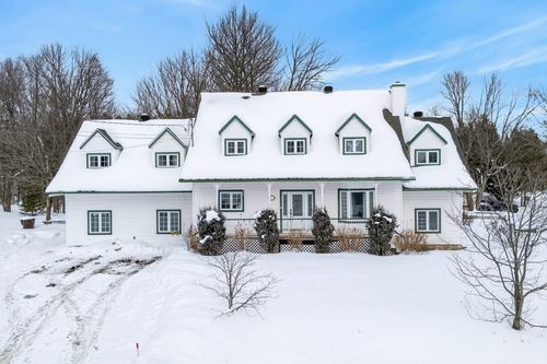 1763 Rue Maurice, Saint Lin  Laurentides, QC, J5M1L5 | Card Image