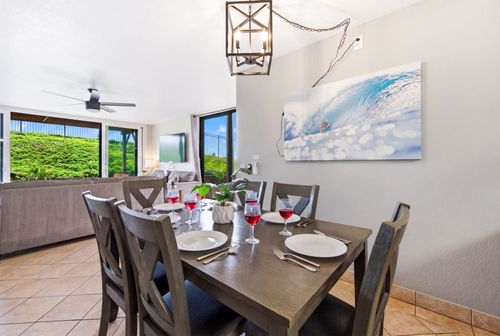 iic105-1661 Pee Rd, KOLOA, HI, 96756-9593 | Card Image