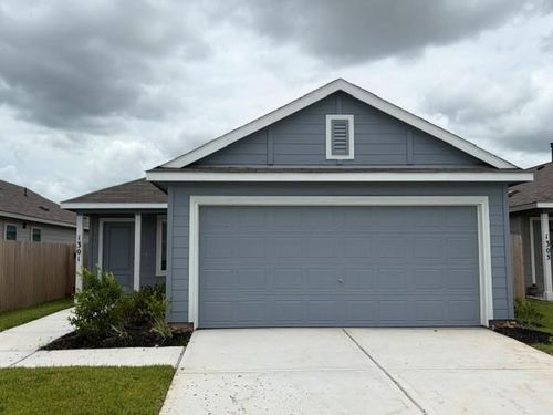 1301 Charlotte Way, Wharton, TX, 77488-5330 | Card Image