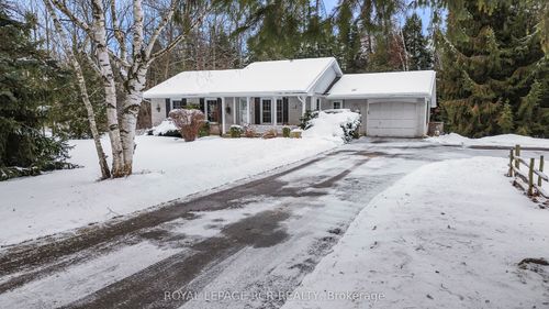 5396 Wellington Rd, Rockwood, ON, N0B2K0 | Card Image