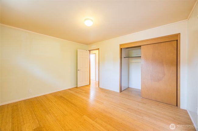 Primary room main house | Image 18