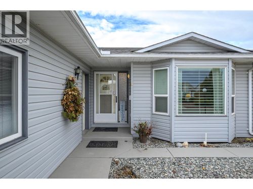 833 8 Ave, Vernon, BC, V1H | Card Image