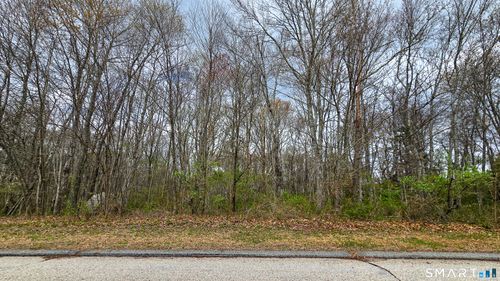 5 Benjamin Ln, East Haddam, CT, 06423-1628 | Card Image