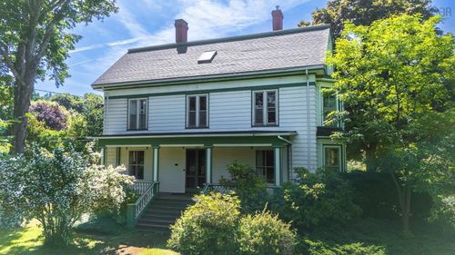 155 Main St, Wolfville, NS, B4P1C2 | Card Image