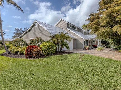 614 Ravenna St, VENICE, FL, 34285-3028 | Card Image