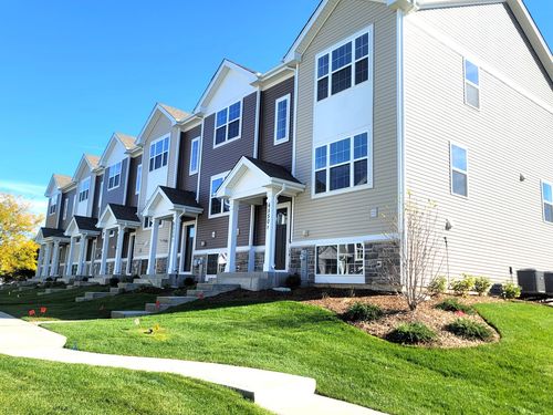 unit-f-6550 Linden Trl, Wonder Lake, IL, 60097-9638 | Card Image