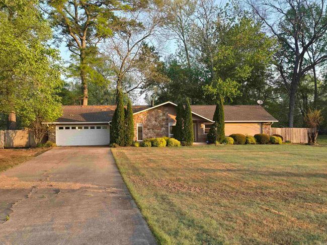 9 River Drive Est, House other with 3 bedrooms, 2 bathrooms and null parking in Pangburn AR | Image 5