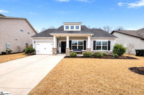 106 Screech Dr, Fountain Inn, SC, 29644-6181 | Card Image