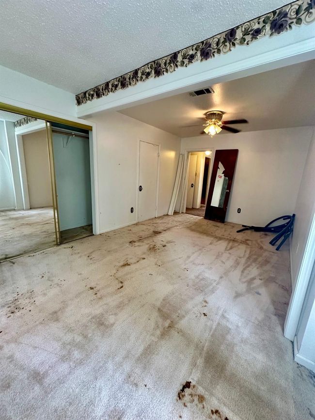 6206 Antha St, House other with 3 bedrooms, 2 bathrooms and null parking in Houston TX | Image 10