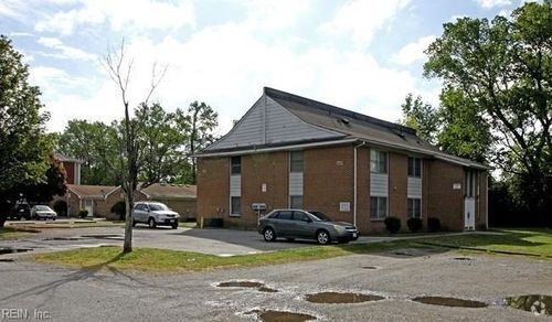 c-3607 Gum Dr, Portsmouth, VA, 23707-4561 | Card Image