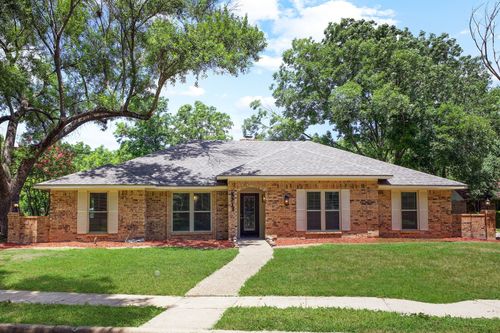 5713 Cornerstone Dr, Garland, TX, 75043-5504 | Card Image