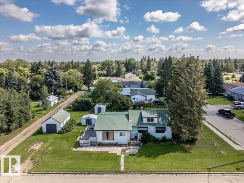 5036 53 Ave, Warburg, AB, T0C2T0 | Card Image