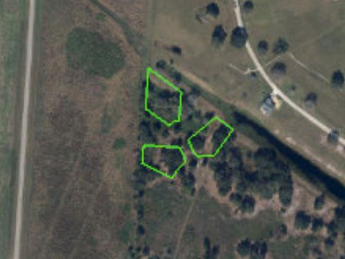 417 Foxhall Cir, SEBRING, FL, 33876 | Card Image